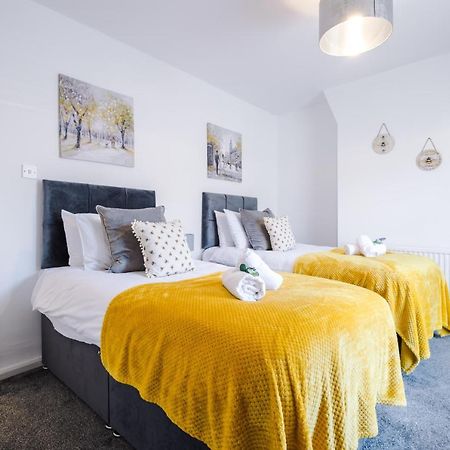 Spacious 2-Bed City-Centre Cottage In Chester By 53 Degrees Property - Ideal For Groups & Couples - Sleeps 6 Экстерьер фото