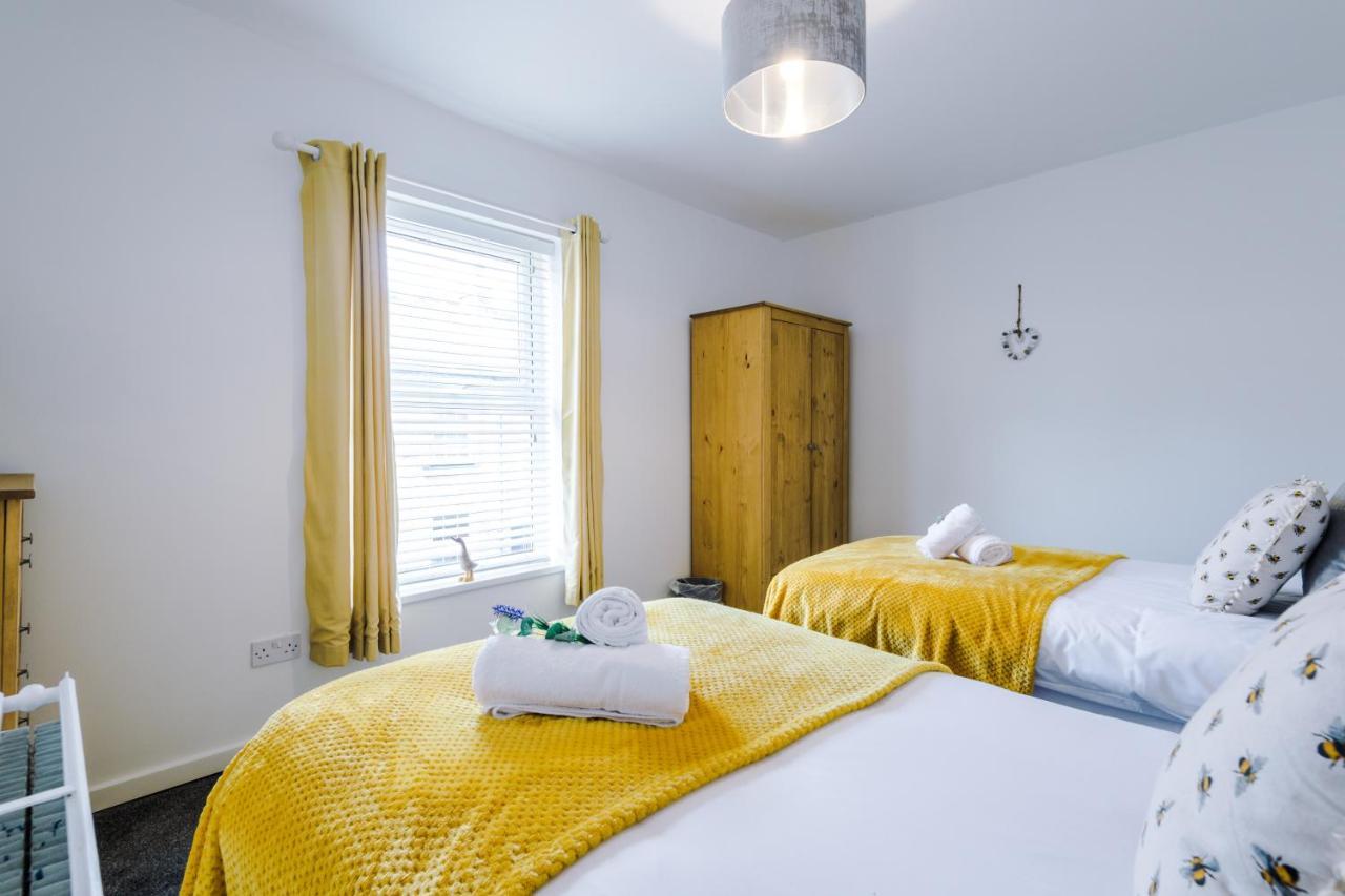 Spacious 2-Bed City-Centre Cottage In Chester By 53 Degrees Property - Ideal For Groups & Couples - Sleeps 6 Экстерьер фото